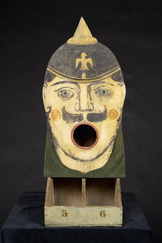 Prussian ball toss game