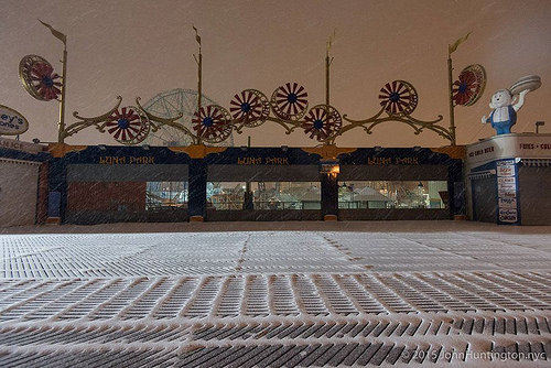 Photo © John Huntington