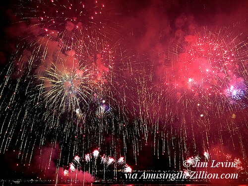 Grucci Fireworks Spectacular on Hudson River for Chinese New Year 2015