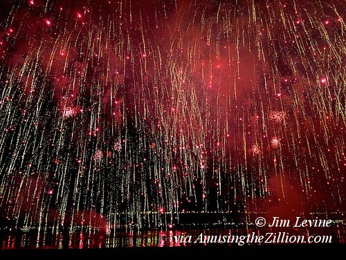 Grucci Fireworks Spectacular on Hudson River for Chinese New Year 2015